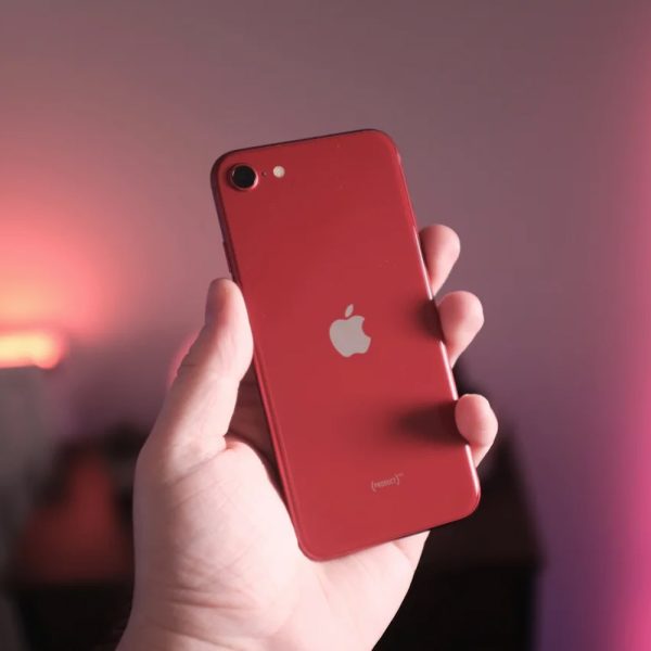 گوشی موبایل اپل مدل iPhone SE 2022 Red NOT ACTIVE